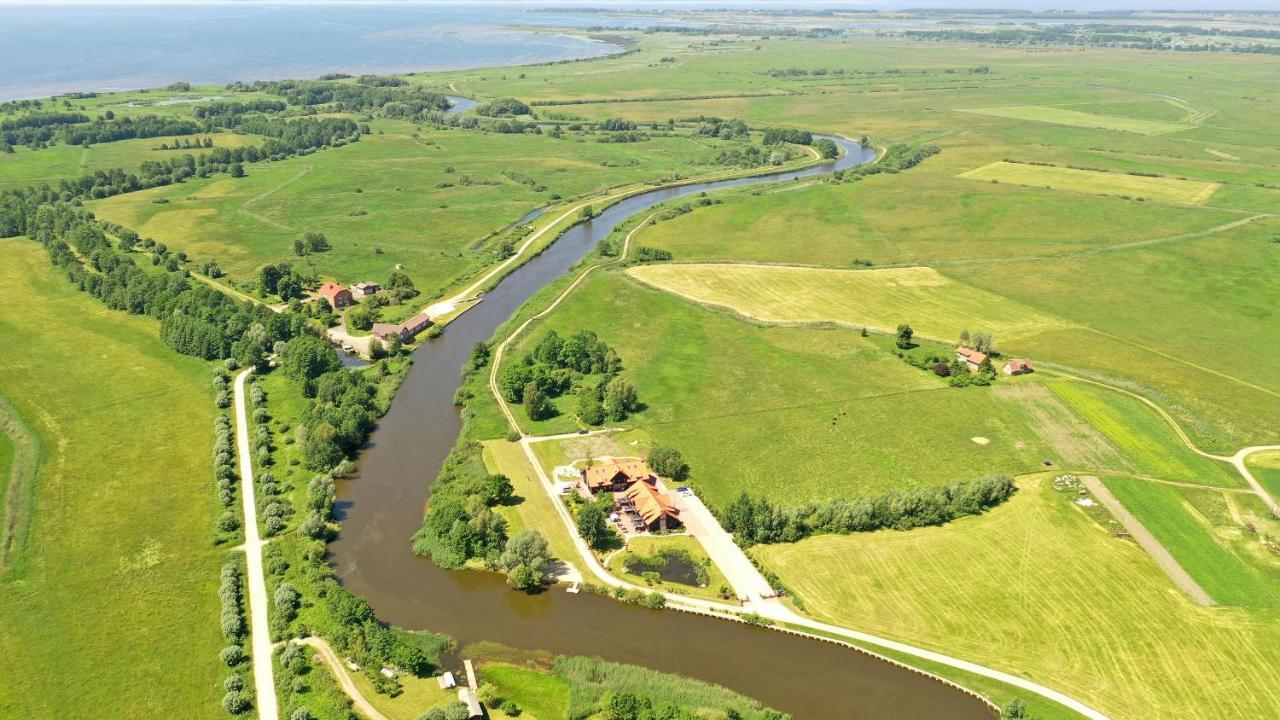 Rusne Villa Exterior foto
