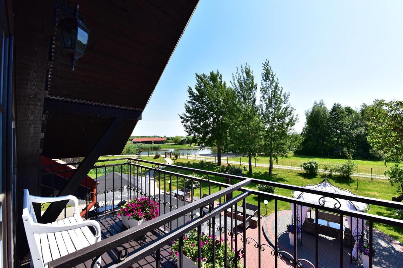 Rusne Villa Exterior foto